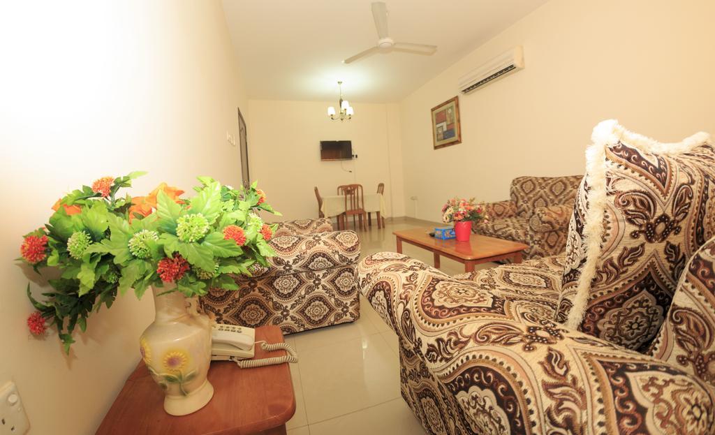 Dar Al Deyafa Hotel Apartment Маскат Экстерьер фото